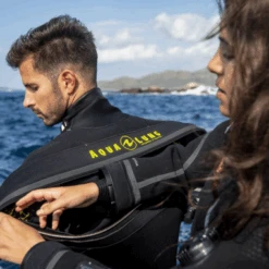 Aqua Lung Blizzard Pro Drysuit 18 Aqua Lung Blizzard Pro Drysuit -Aqua Lung Diving Shop blizzard pro live 3 men
