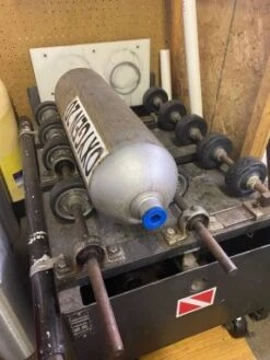 Visual Tank Inspector- VIRTUAL CLASS -Aqua Lung Diving Shop tank inspection 3